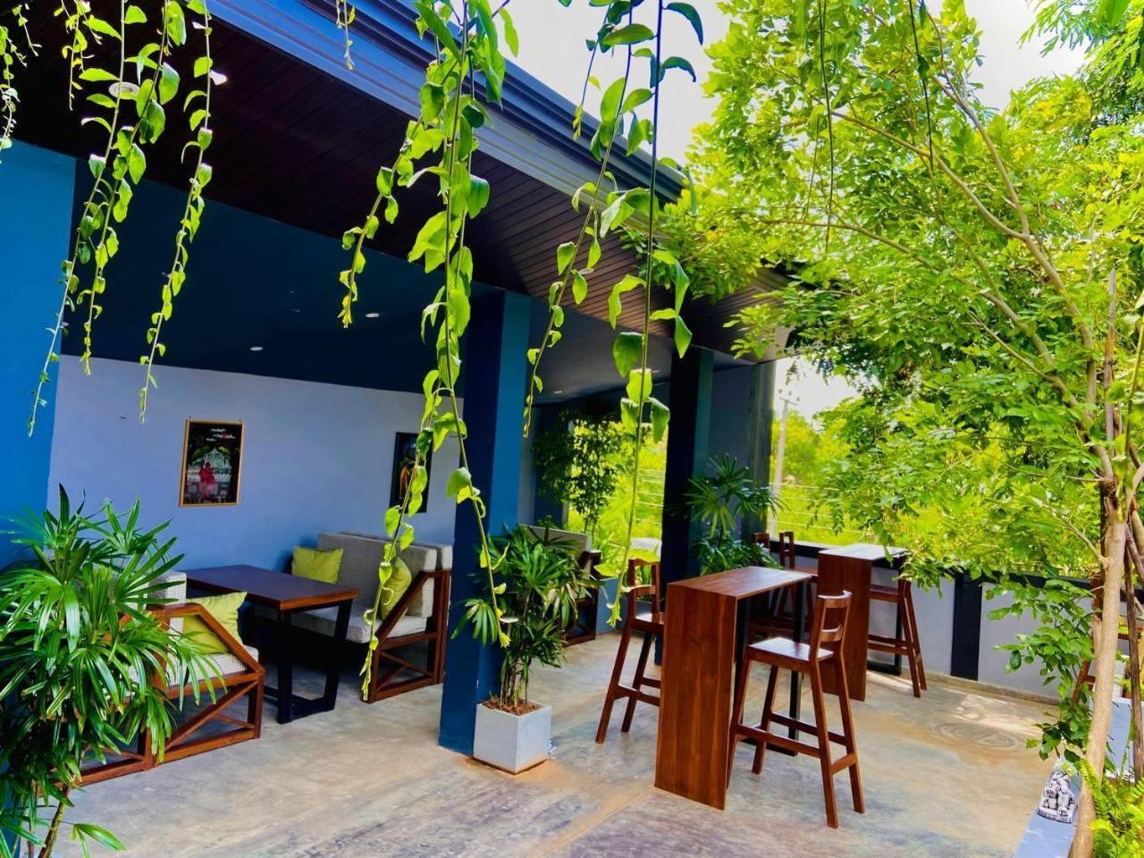 Coffee House Dambulla Hotell Exteriör bild